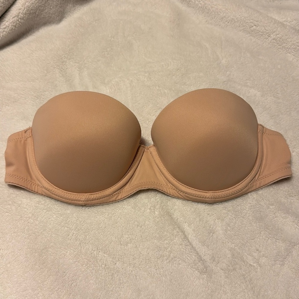 Victoria's Secret pink strapless bra nude color 32 B